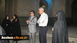 شرکت در نماز جماعت و بازدید از مسجد و مدرسه آقابزرگ همراه با استاد سیاهکاری