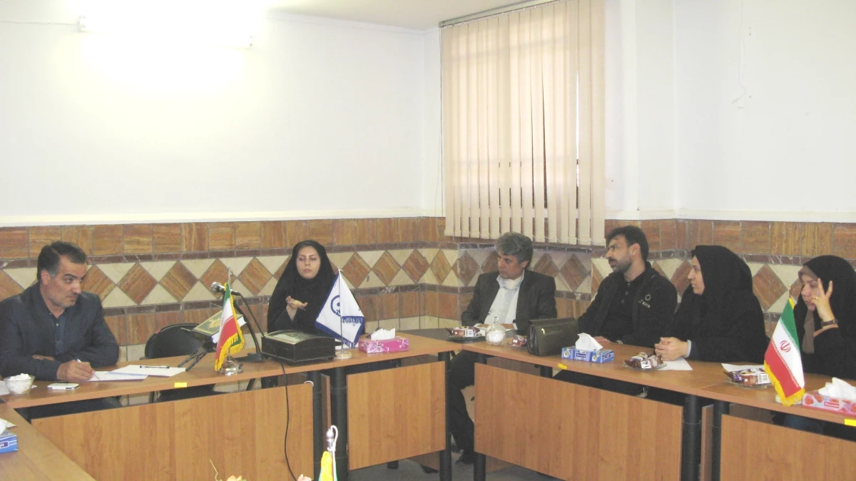 نشست کاربران سامانه آموزش استان اصفهان - مرکز آموزش عالی امام خمینی(ره)کاشان