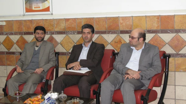 بازدید بازرسان سازمان مرکزی از مرکز امام خمینی(ره)کاشان2