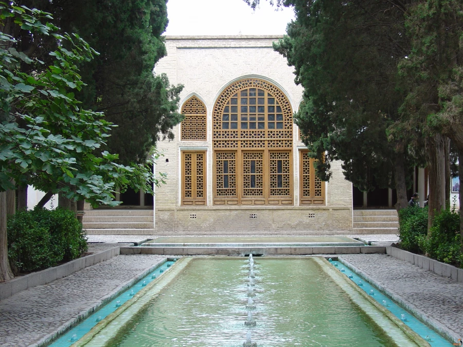 بـاغ تاریـخی فیـن کاشـان 5