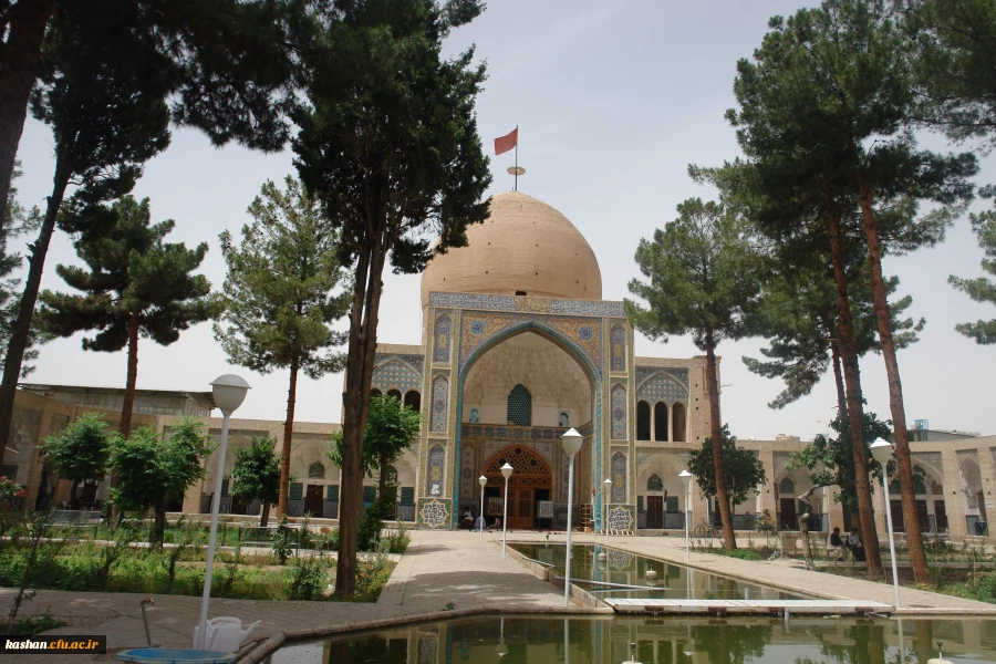 مدرسـه امـام خمینـی(ره) 2