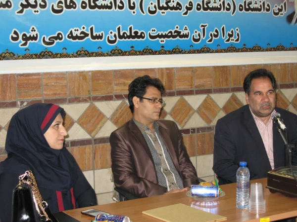 افتتاح مرکز خدمات مشاوره و روانشناختی مرکز امام خمینی(ره)کاشان 3