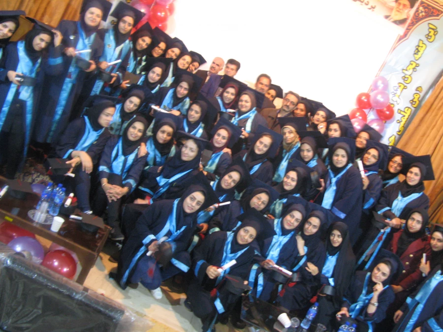 جشن فارغ التحصیلی