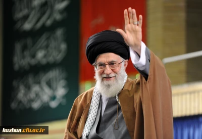 رهبر معظم انقلاب در دیدار هزاران نفر از فرهنگیان:
به مسئولان تأکید می کنیم دانشگاه فرهنگیان را که تولیدکننده معلم است و اهمیت فراوانی دارد، جدی بگیرند و هر چه می توانند برای آن سرمایه گذاری کنند.