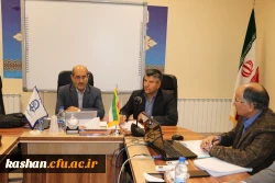 با حضور دکتر تاجیک اسمعیلی قائم مقام دانشگاه فرهنگیان برگزار شد

نشست و هم اندیشی منطقه 7 کشوری درمدیریت امور پردیس های استان اصفهان