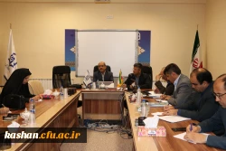 با حضور دکتر تاجیک اسمعیلی قائم مقام دانشگاه فرهنگیان برگزار شد

نشست و هم اندیشی منطقه 7 کشوری درمدیریت امور پردیس های استان اصفهان