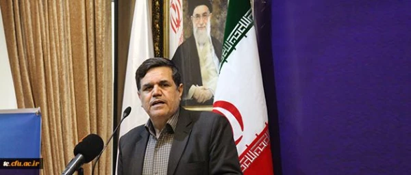 سرپرست دانشگاه فرهنگیان عنوان کرد:

به معلم بودنم افتخار می کنم و هرچه دارم از معلمی است