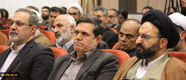 سرپرست دانشگاه فرهنگیان عنوان کرد:
به معلم بودنم افتخار می کنم و هرچه دارم از معلمی است