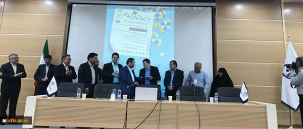 دکتر خنیفر به عنوان نخستین رئیس دانشگاه فرهنگیان منصوب شد