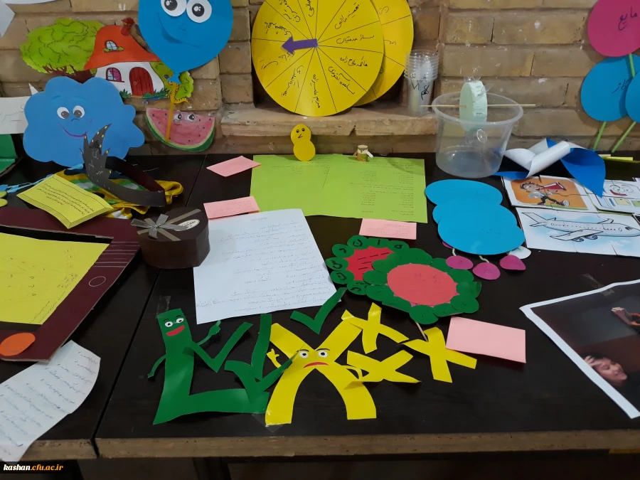 برپایی نمایشگاه علوم تجربی (دست سازه های دانشجویان ) 4