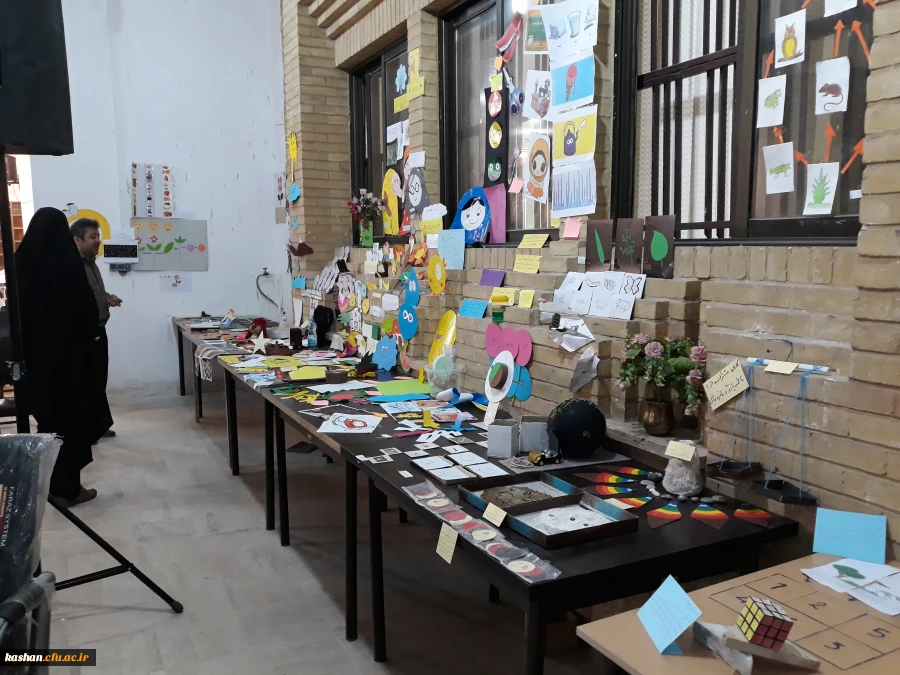 برپایی نمایشگاه علوم تجربی (دست سازه های دانشجویان ) 19