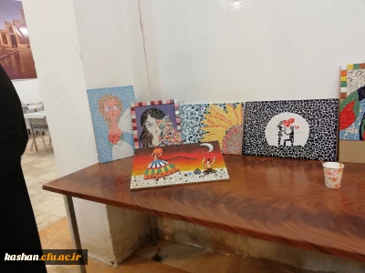 نمایشگاه کاشی معرق دانشجو معلمان علوم تربیتی ورودی 93