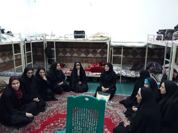 نشست صمیمانه 2