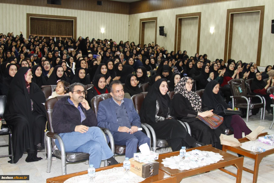 برگزاری جشن روز دانشجو 12