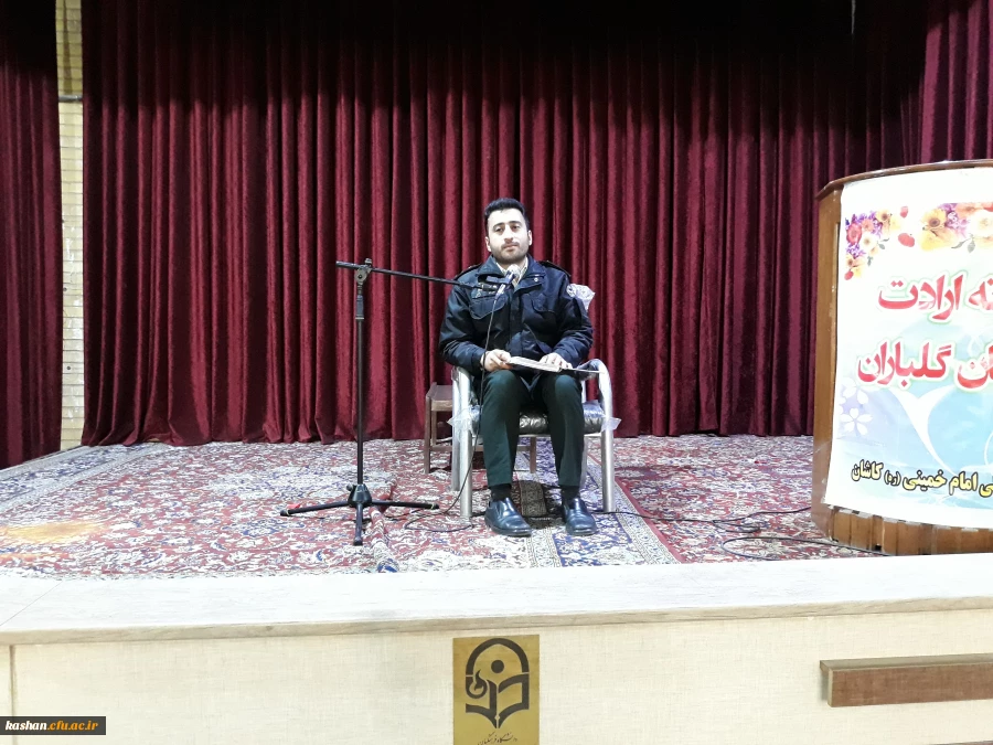 کارگاه آموزشی آسیب های فضای مجازی مدرس ستوان یکم دخیلی از پلیس فتا 3