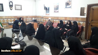 با حضور رییس مرکز و اعضای کانون های فرهنگی، شورای صنفی و بسیج برگزار شد:

نشست تعاملی با نماینده نهاد رهبری دانشگاه فرهنگیان در مرکز امام خمینی (ره) کاشان