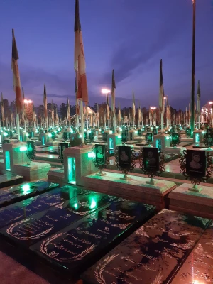 به مناسبت ایام فاطمیه برگزار گردید:

تجدید بیعت دانشجومعلمان مرکز با شهدای گرانقدر انقلاب اسلامی