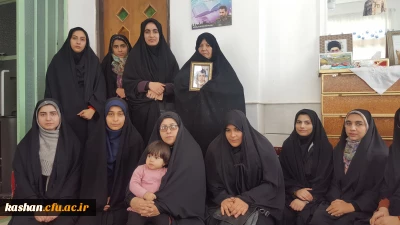 بسیج دانشجویی مرکز برگزار کرد:

دیدار با خانواده معظم شهید ابراهیم صیادی و زیارت قبر مطهر ایشان