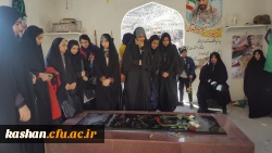 دیدار با خانواده شهید بسیجی ابراهیم صیادی و زیارت قبر مطهر ایشان 4