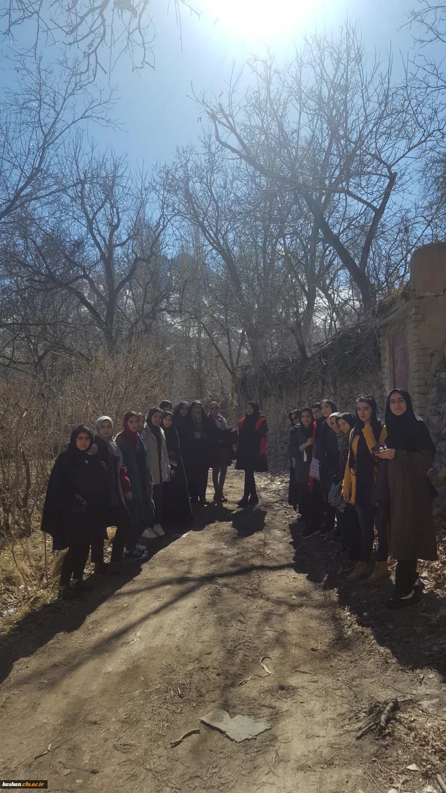  گزارش تصویری از برنامه طبیعت گردی روستای نشلج و زیارت امامزاده مشهد اردهال کاشان 4