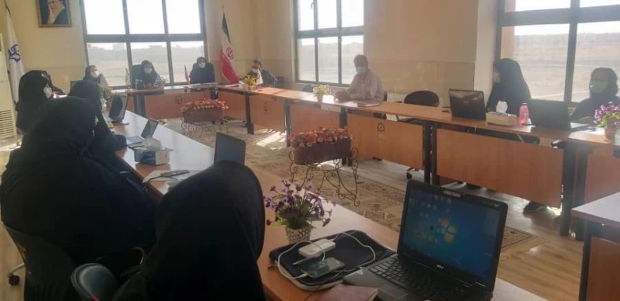 جلسه آشنایی اساتید مدعو ترم آتی با سامانه آموزشی LMS  3