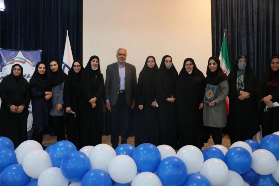 آیین تجلیل از برگزیدگان فرهنگی و دانشجویی استان اصفهان 4