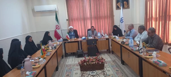 بازدید مدیریت محترم پردیسهای استان اصفهان از مرکز امام خمینی (ره) کاشان  2