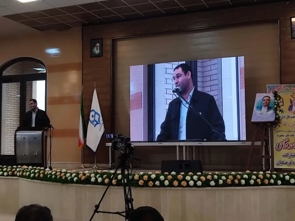 مراسم تجلیل از خیر ارجمند، حاج احمد فتاحی و آیین کلنگ زنی زمین خوابگاه دانشگاه همراه با جشن خیرمقدم دانشجویان جدیدالورود 2