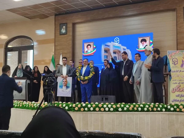 مراسم تجلیل از خیر ارجمند، حاج احمد فتاحی و آیین کلنگ زنی زمین خوابگاه دانشگاه همراه با جشن خیرمقدم دانشجویان جدیدالورود 2