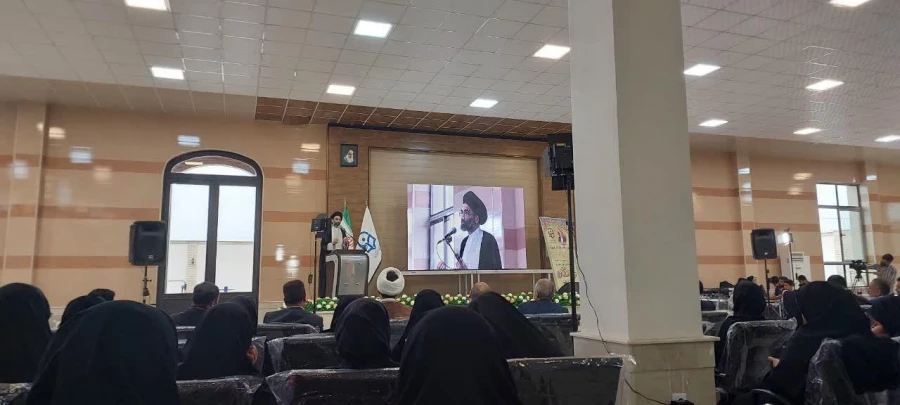 مراسم تجلیل از خیر ارجمند، حاج احمد فتاحی و آیین کلنگ زنی زمین خوابگاه دانشگاه همراه با جشن خیرمقدم دانشجویان جدیدالورود 2