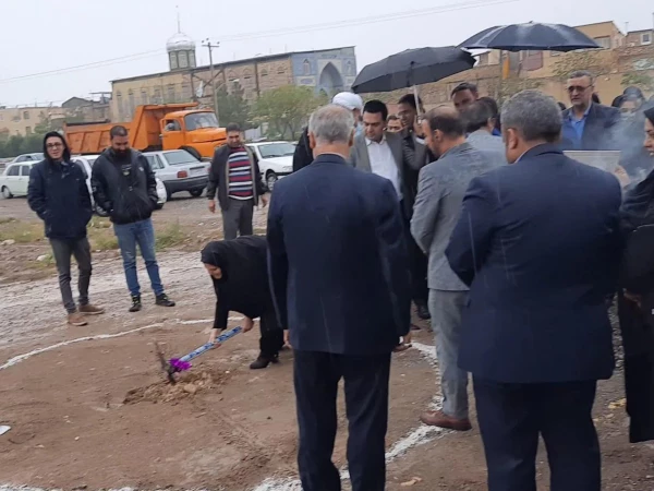 مراسم تجلیل از خیر ارجمند، حاج احمد فتاحی و آیین کلنگ زنی زمین خوابگاه دانشگاه همراه با جشن خیرمقدم دانشجویان جدیدالورود 2