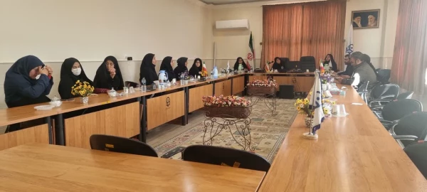 جلسه شورای اداری مرکز با حضور مدیریت محترم پردیس فاطمه زهرا اصفهان 3
