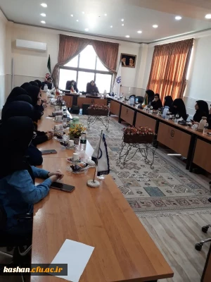 جلسه مشترک نمایندگان دانشجویی شورای صنفی، تشکل ها و کانون های فرهنگی با ریاست محترم پردیس فاطمه زهرا (س) اصفهان