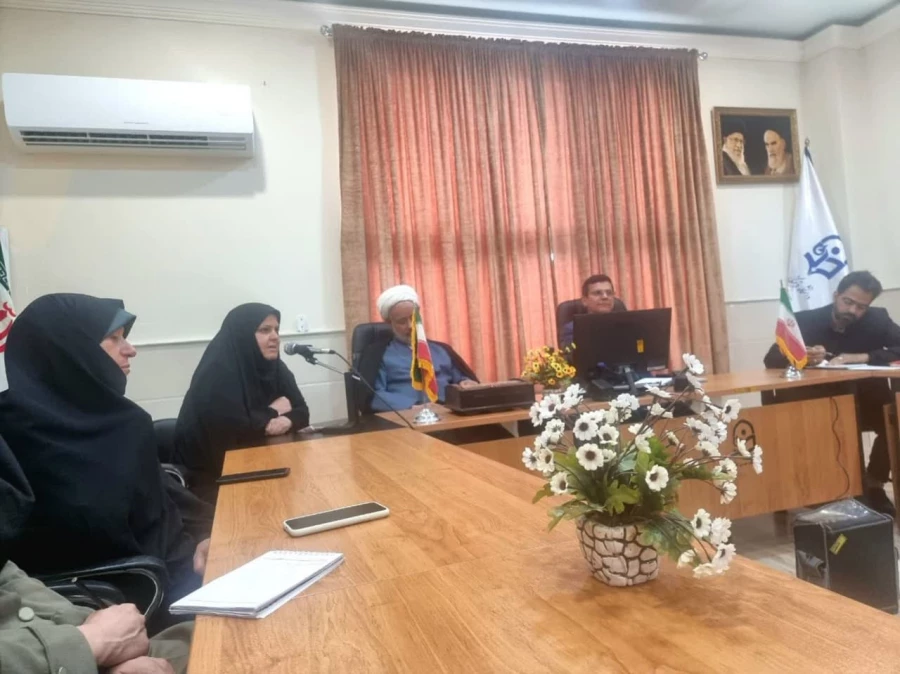 جلسه شورای اداری مرکز با حضور ریاست محترم امور پردیس ها ی استان اصفهان 4