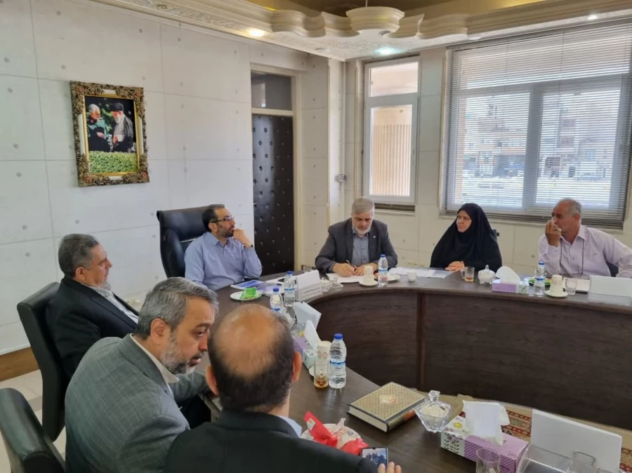 دیدار مسئولین مرکز امام خمینی (ره) با فرماندار کاشان 2