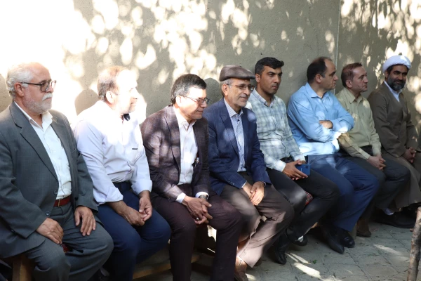 گزارش مصور از اردوی یک روزه مسئولین و اعضای هیات علمی دانشگاه فرهنگیان استان اصفهان به میزبانی مرکز کاشان؛  6