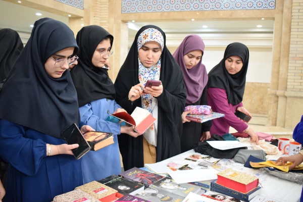 گرامیداشت ولادت حضرت معصومه (س) و روز دختر 2