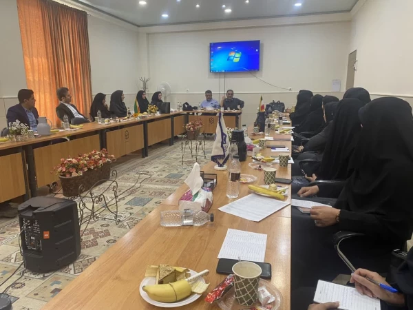 جلسه هم اندیشی اساتید مرکز  3