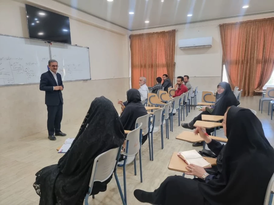 برگزاری دوره توانمندسازی مدیران ، موسسان و معاونین مدارس غیر انتفاعی قطب کاشان در دانشگاه فرهنگیان کاشان 3