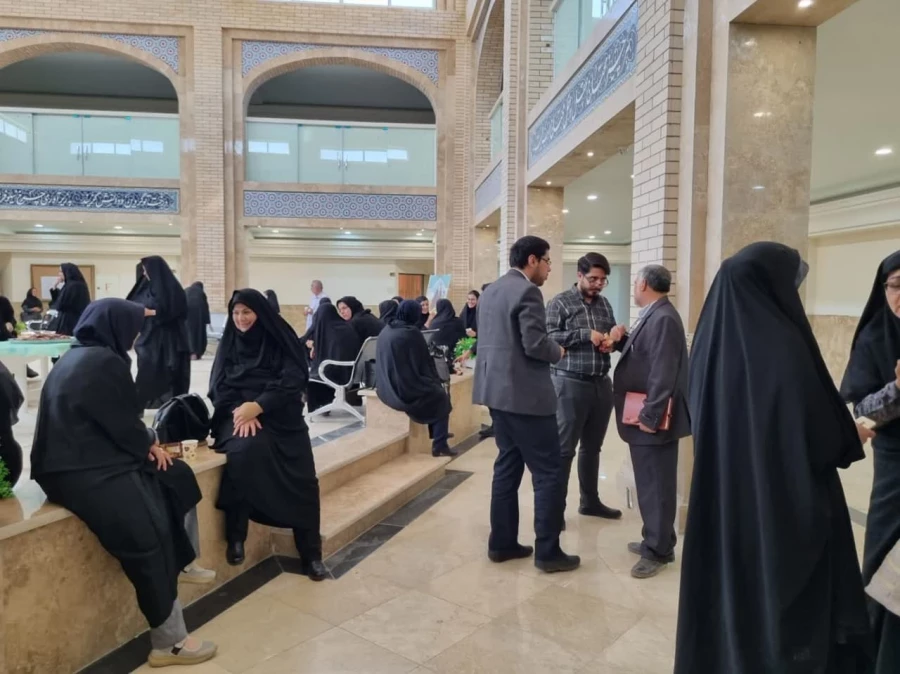 برگزاری دوره توانمندسازی مدیران ، موسسان و معاونین مدارس غیر انتفاعی قطب کاشان در دانشگاه فرهنگیان کاشان 5