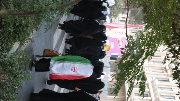 شرکت در راهپیمایی 13 آبان 4