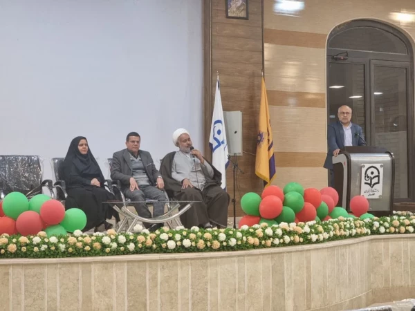 نشست صمیمی دکتر کجباف مدیریت محترم امور پردیس های دانشگاه فرهنگیان اصفهان با دانشجومعلمان مرکز کاشان 2