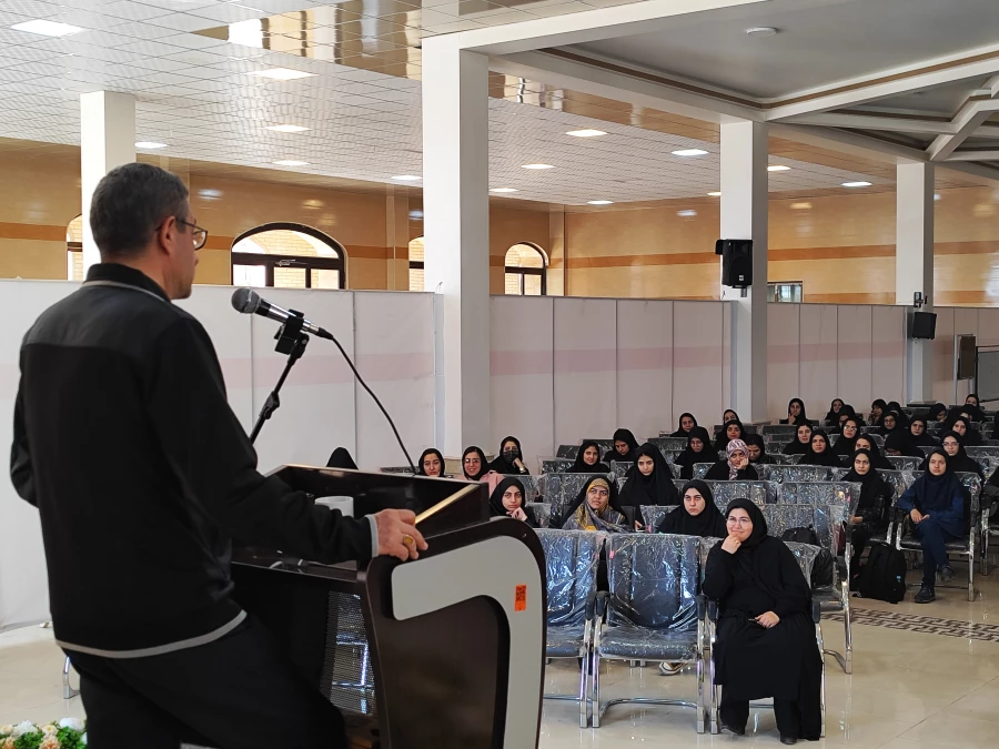 نشست توجیهی مرحله مقدماتی یازدهمین دوره جشنواره تدریس برتر 7