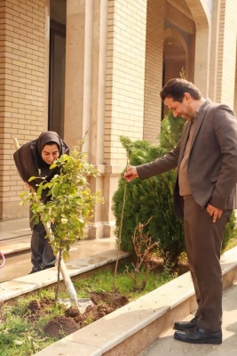 کاشت نهال به مناسبت روز درختکاری 5
