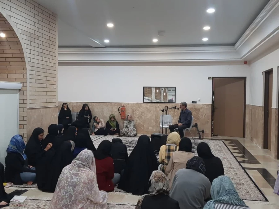 کارگاه "به وقت ازدواج ، تناسب زوجین " در خوابگاه دانشجویی برگزار شد 2