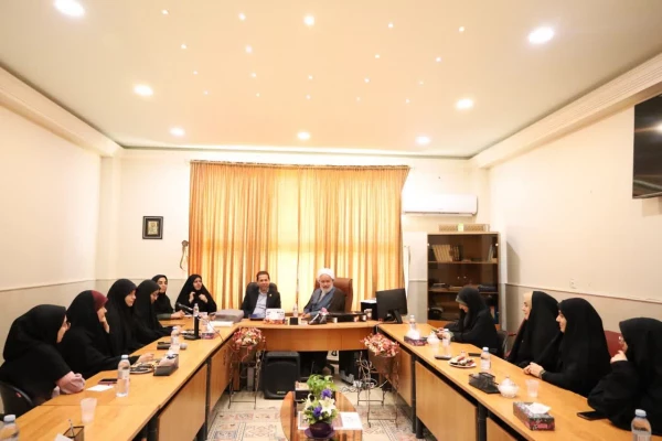 تکریم و معارفه دبیر هیئت دانشجویی مرکز امام خمینی ره کاشان 2