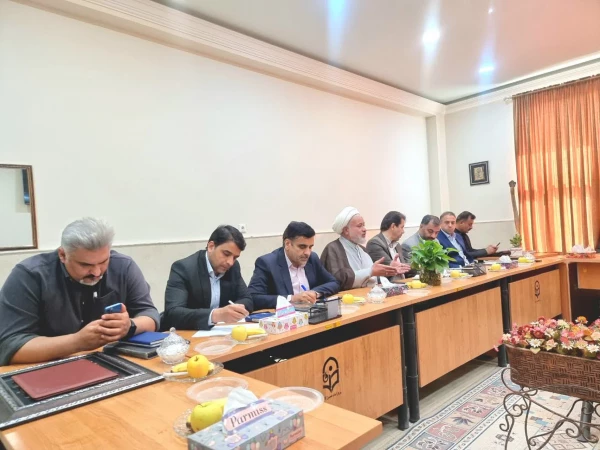 بازدیدمسئولین امور حقوقی و امور رفاهی دانشگاه فرهنگیان سازمان مرکزی ، مدیریت امور پردیس های دانشگاه فرهنگیان اصفهان و هیات همراه از مرکز امام خمینی کاشان 2