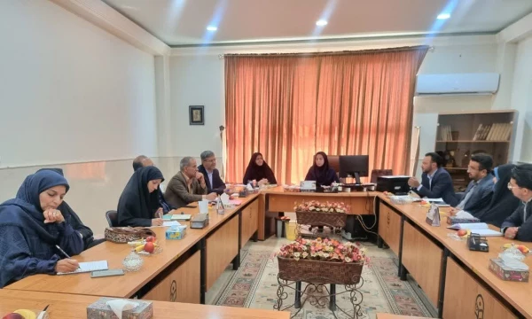 جلسه بررسی و شناسایی آسیب ها و موانع اجرایی درس کارورزی 2