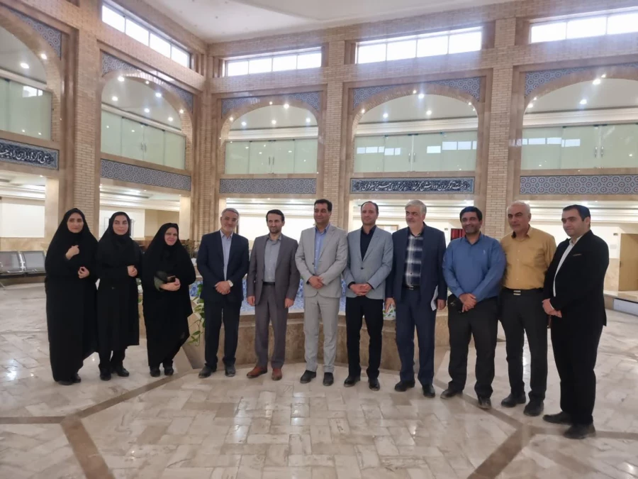  بازدید معاون برنامه ریزی و توسعه وزارت آموزش و پرورش ، مدیر کل آموزش و پرورش استان اصفهان و نماینده مردم کاشان در مجلس شورای اسلامی از دانشگاه فرهنگیان مرکز کاشان 6